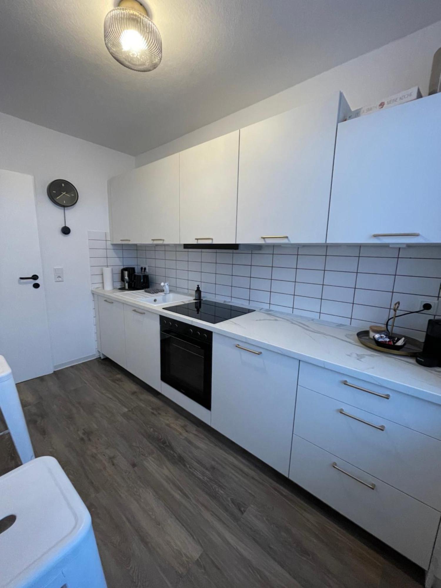 Sonnige Dachwohnung Nahe Dem Klinikum. โอลเดนบวร์ก ภายนอก รูปภาพ